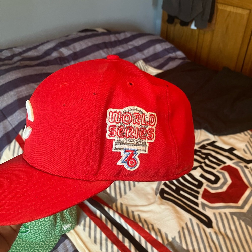 New Era Classic Red Cap
Cincy 76’ Champs Emblem